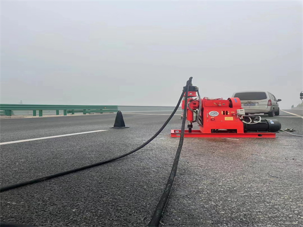 泾阳马路路基路面开裂下沉注浆加固灌浆